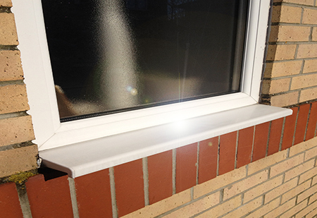 A clean window and sill